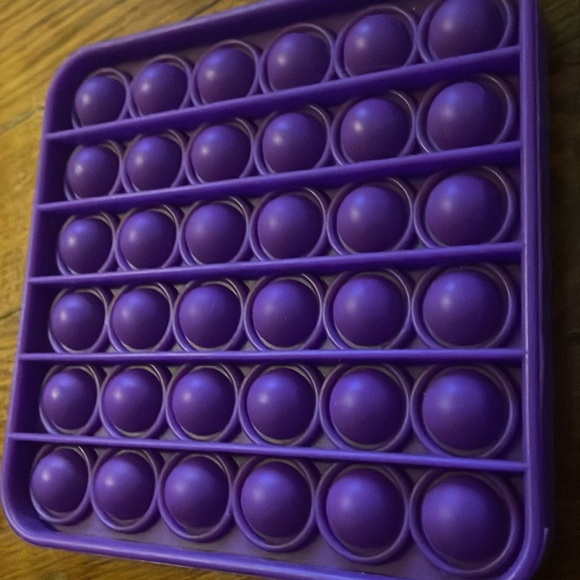 New pop it purple squared - Picture 3 of 4